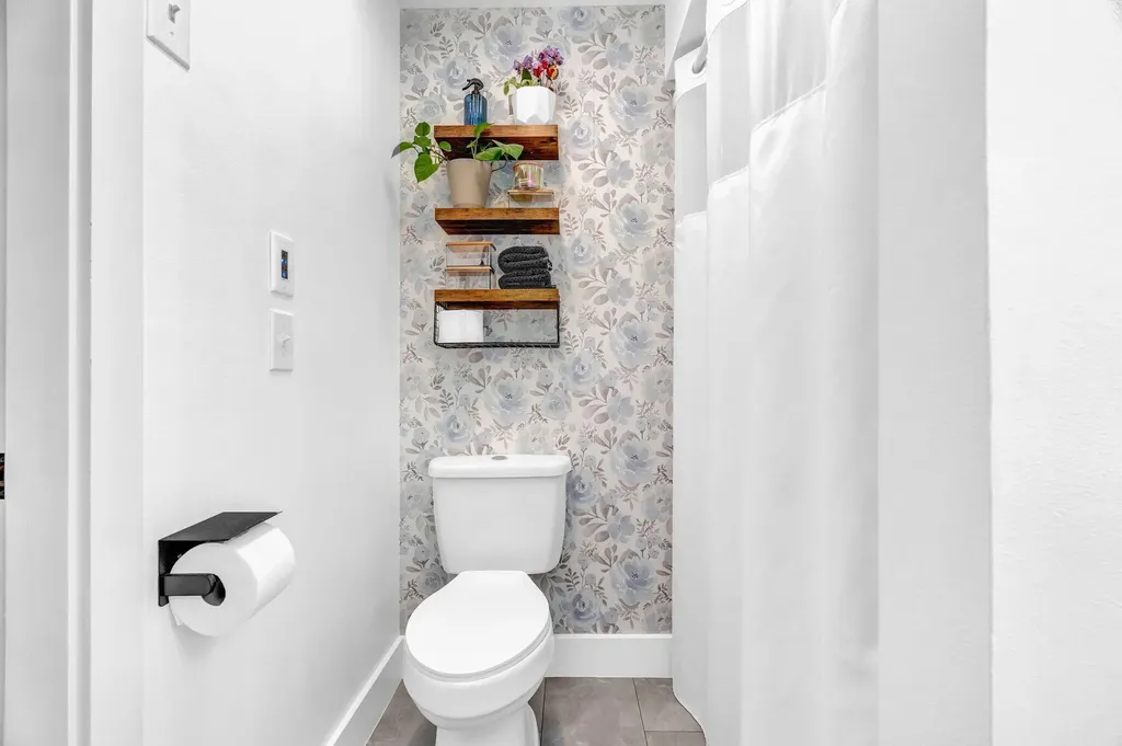 48 Griffin Avenue Hampden ME 04444