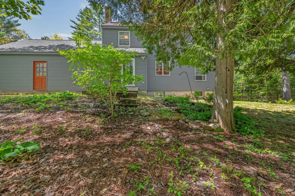 48 Griffin Avenue Hampden ME 04444