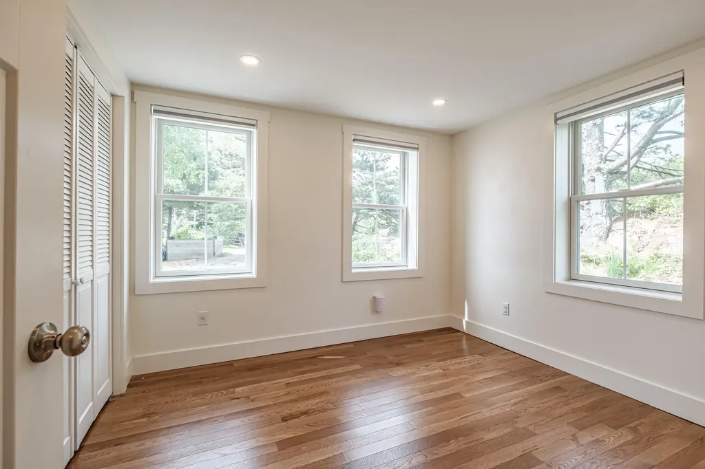 6 Egret Point Phippsburg ME 04562