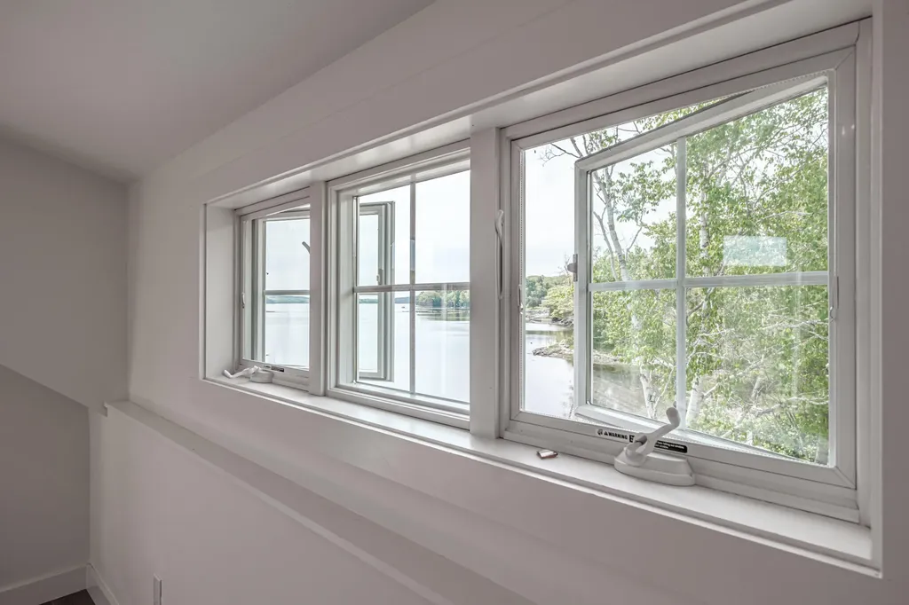 6 Egret Point Phippsburg ME 04562