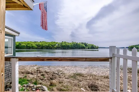 6 Egret Point Phippsburg ME 04562