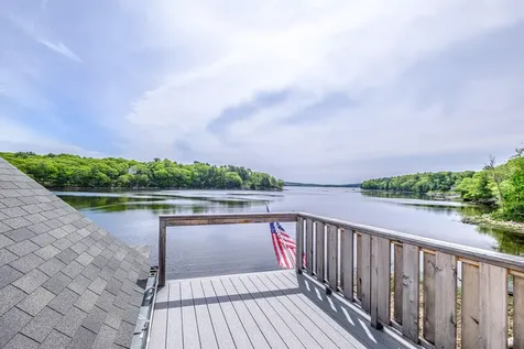 6 Egret Point Phippsburg ME 04562