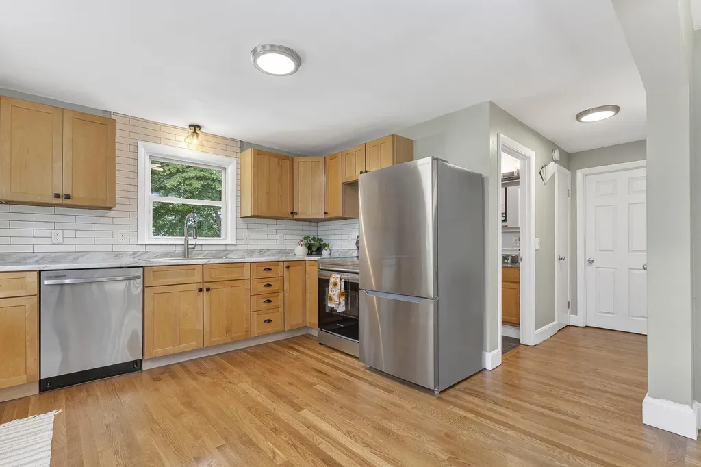 76 Massachusetts Avenue Portland ME 04102
