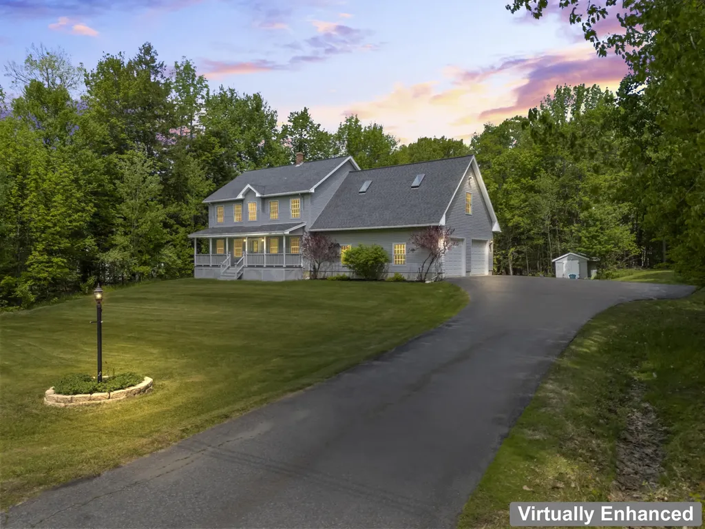 9 Tyrawley Road Farmingdale ME 04344