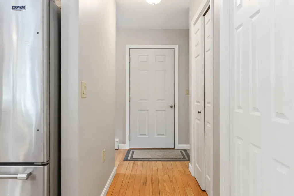 9 Tyrawley Road Farmingdale ME 04344