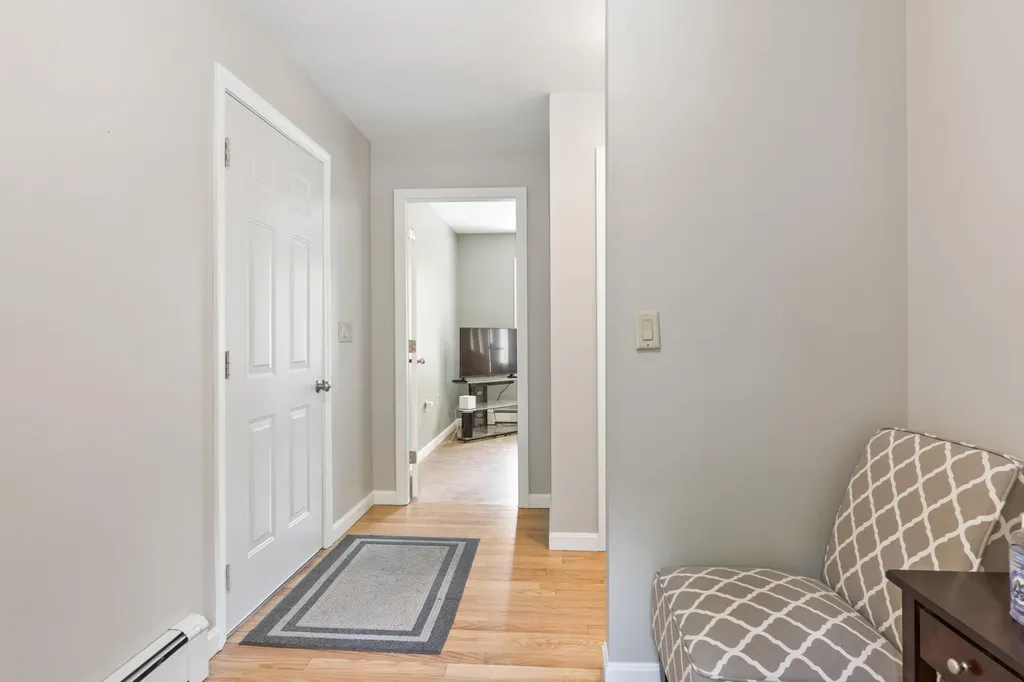 9 Tyrawley Road Farmingdale ME 04344