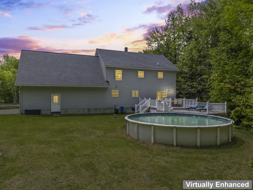 9 Tyrawley Road Farmingdale ME 04344