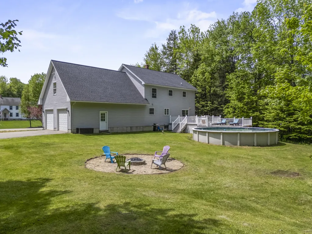 9 Tyrawley Road Farmingdale ME 04344