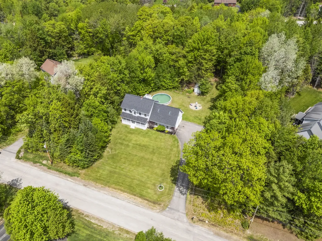 9 Tyrawley Road Farmingdale ME 04344