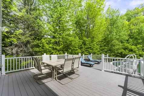 9 Tyrawley Road Farmingdale ME 04344