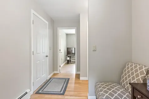 9 Tyrawley Road Farmingdale ME 04344