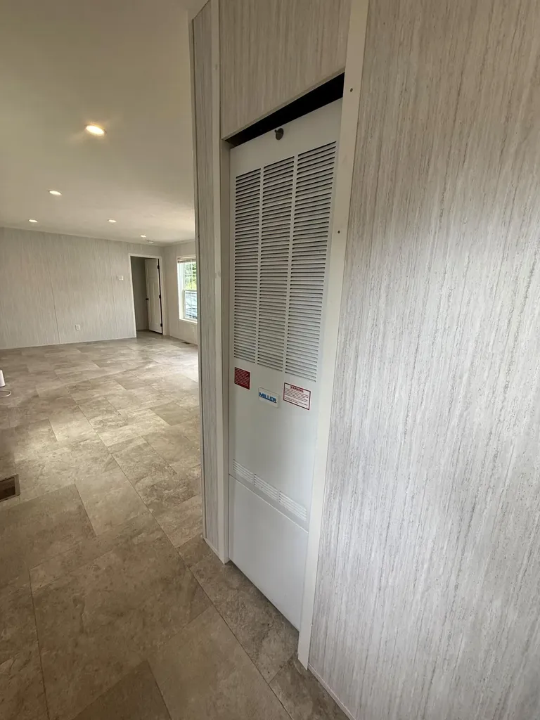 28 Hobson Avenue Veazie ME 04401