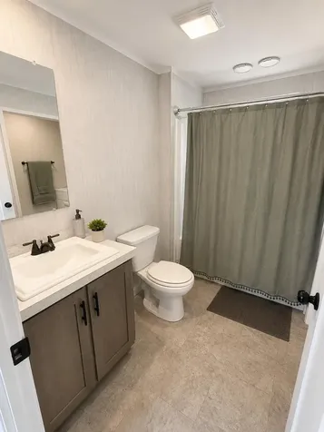 28 Hobson Avenue Veazie ME 04401