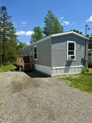 28 Hobson Avenue Veazie ME 04401