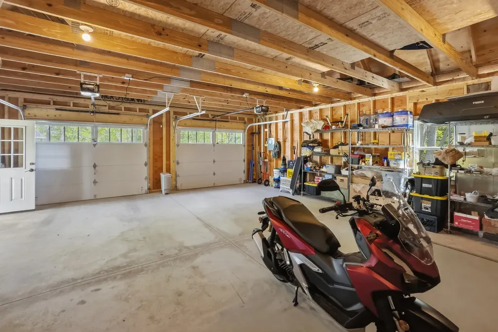 36 Snowdeal Lane South Thomaston ME 04858