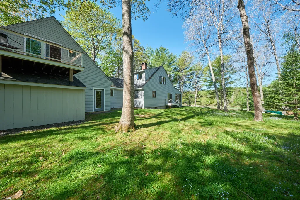 36 Snowdeal Lane South Thomaston ME 04858