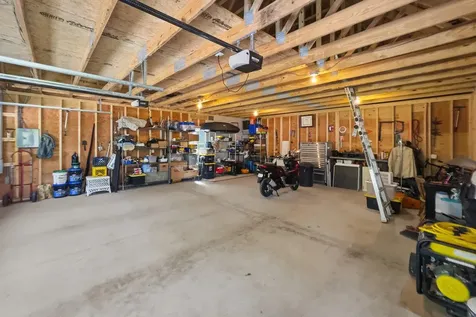 36 Snowdeal Lane South Thomaston ME 04858