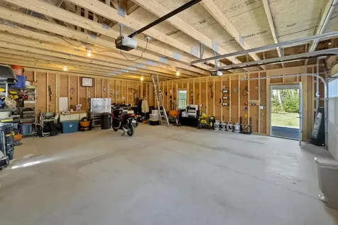 36 Snowdeal Lane South Thomaston ME 04858