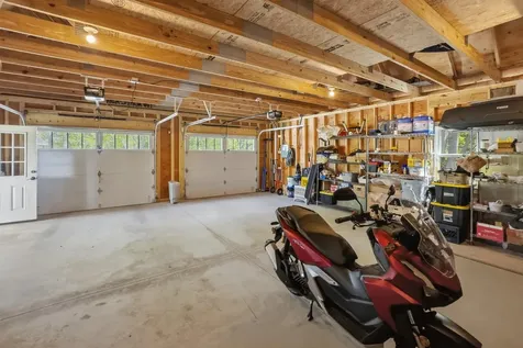 36 Snowdeal Lane South Thomaston ME 04858