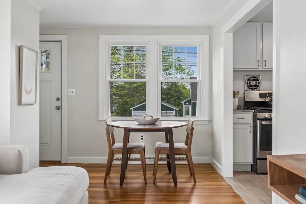 826 Highland Avenue South Portland ME 04106