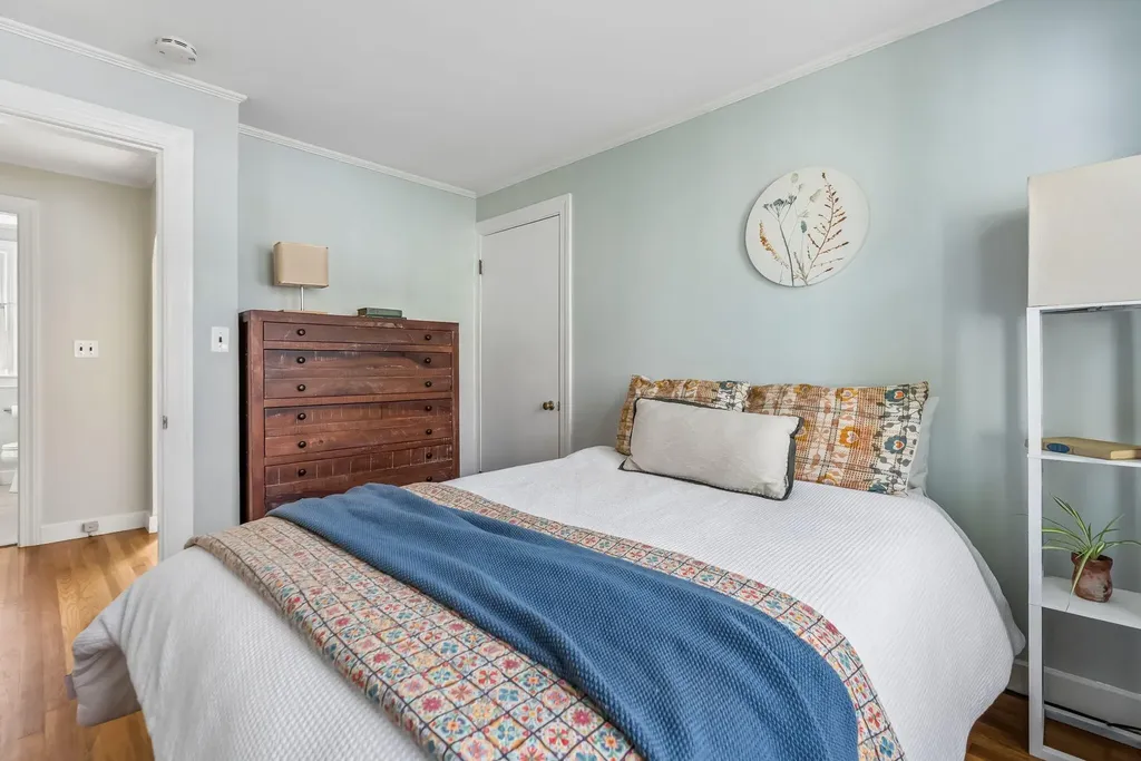 826 Highland Avenue South Portland ME 04106