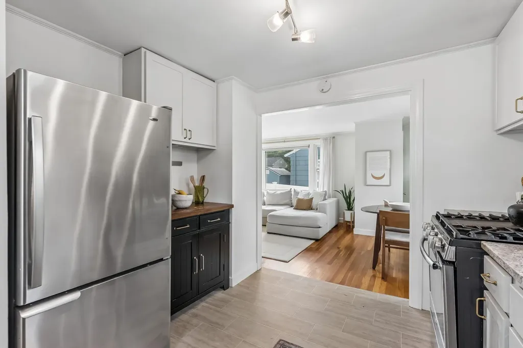 826 Highland Avenue South Portland ME 04106