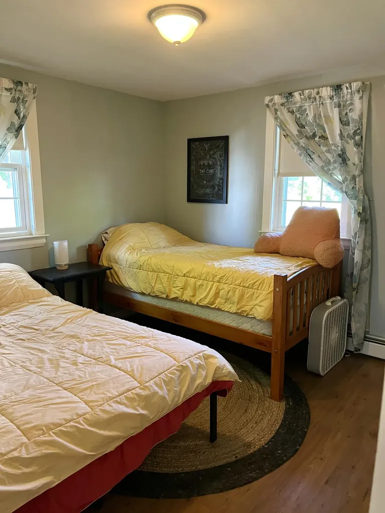 32 Gillander Avenue Auburn ME 04210