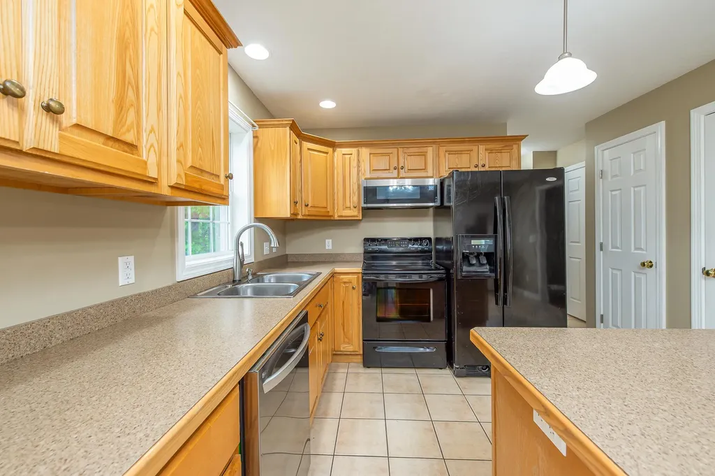 1 Rose Terrace Auburn ME 04210