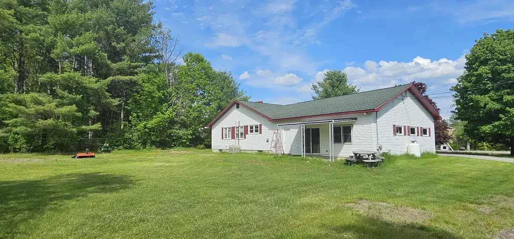 604 Leighton Road Augusta ME 04330
