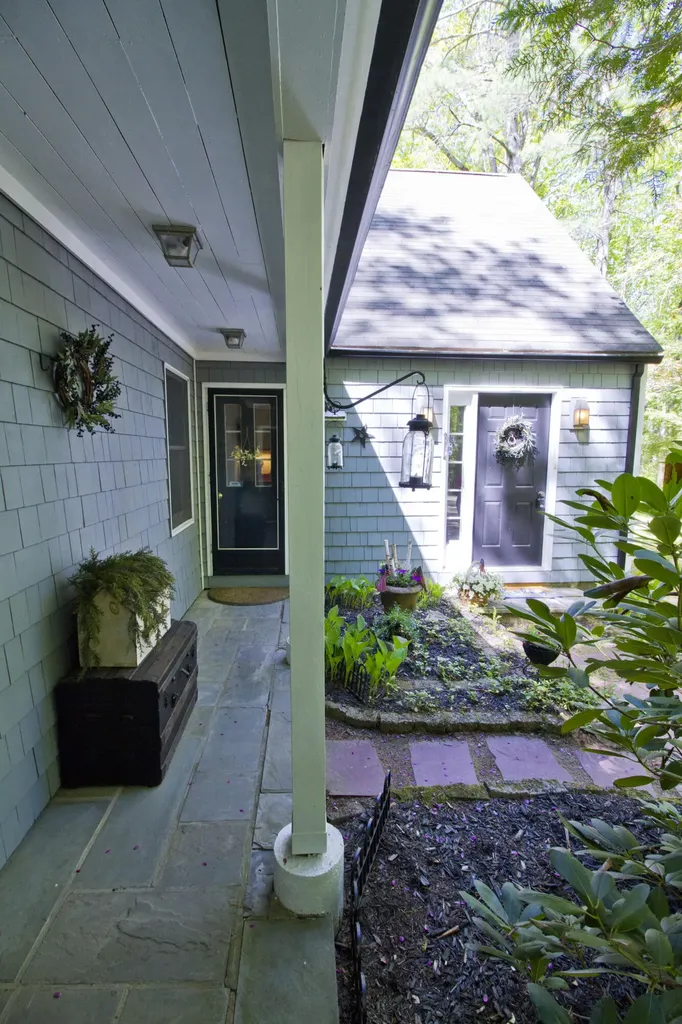 152 New Road Arundel ME 04046