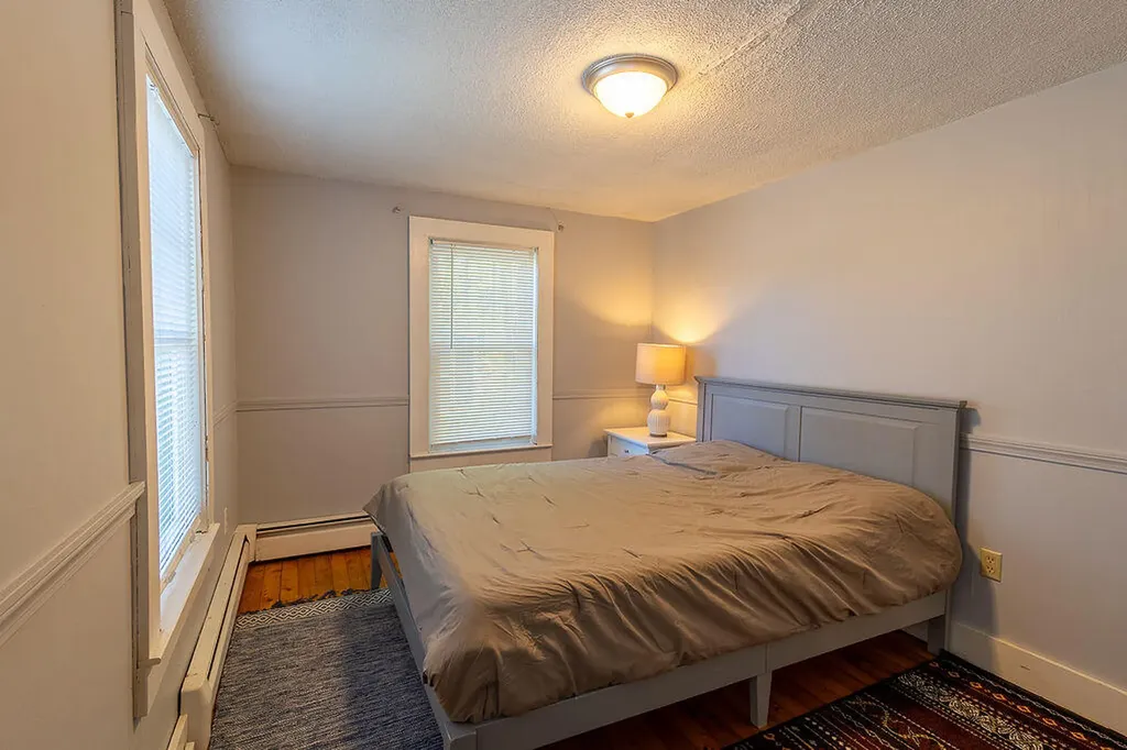 56 Bow Street Freeport ME 04032