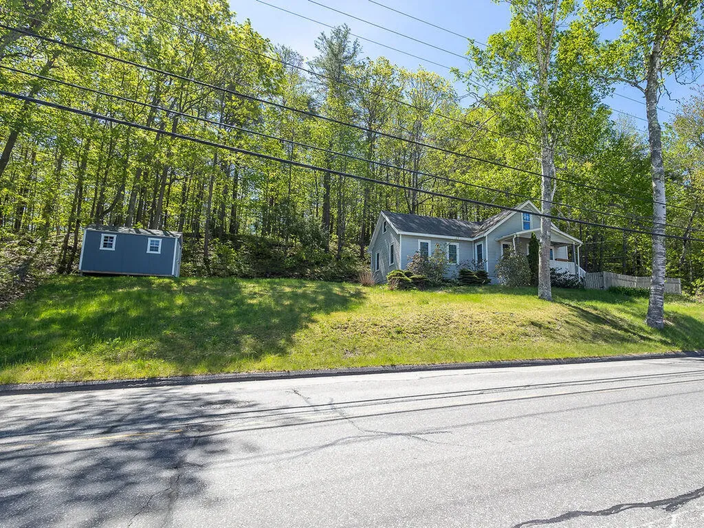 56 Bow Street Freeport ME 04032