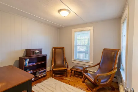56 Bow Street Freeport ME 04032