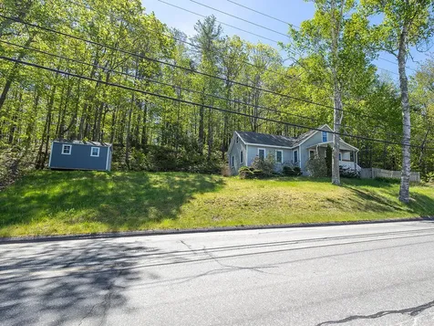 56 Bow Street Freeport ME 04032