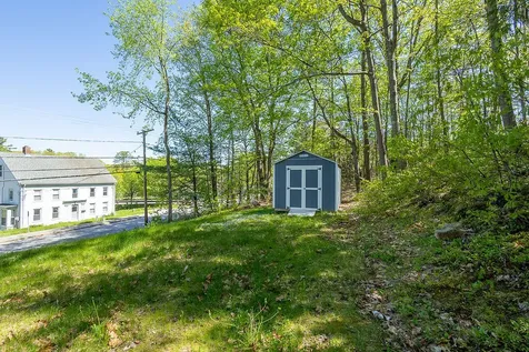 56 Bow Street Freeport ME 04032