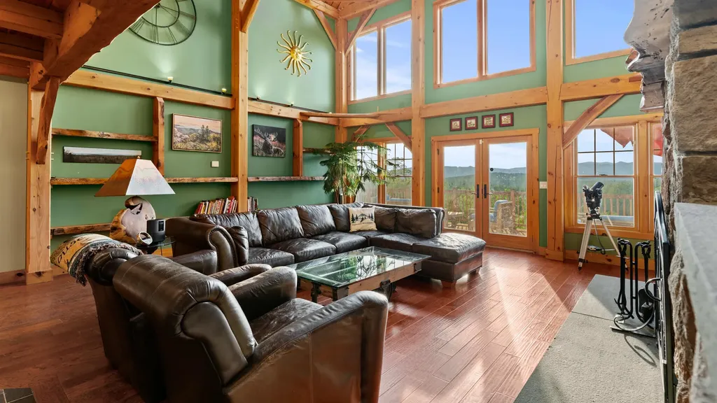 81 Hillside Lane Sweden ME 04040