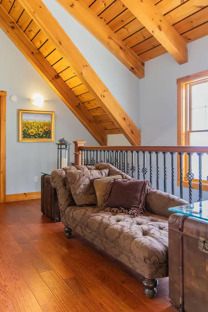 81 Hillside Lane Sweden ME 04040