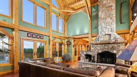 81 Hillside Lane Sweden ME 04040