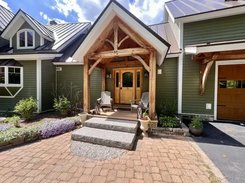81 Hillside Lane Sweden ME 04040