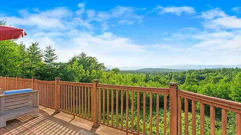 81 Hillside Lane Sweden ME 04040