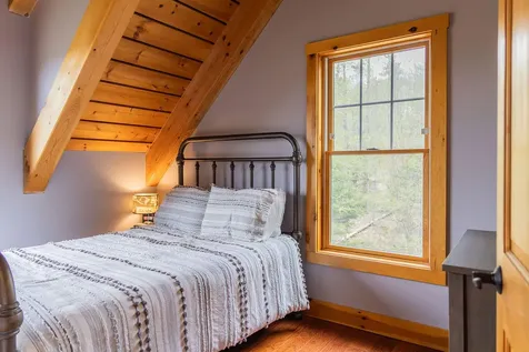 81 Hillside Lane Sweden ME 04040