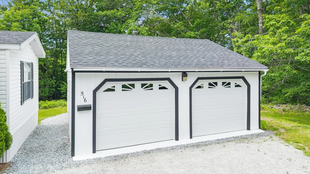 516 E Pond Road Nobleboro ME 04555