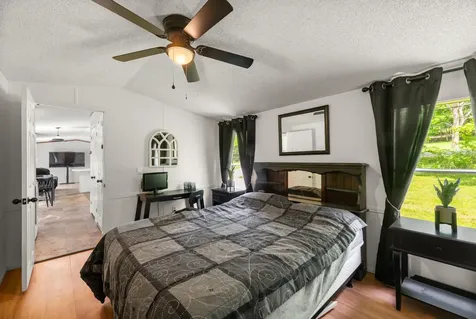 516 E Pond Road Nobleboro ME 04555