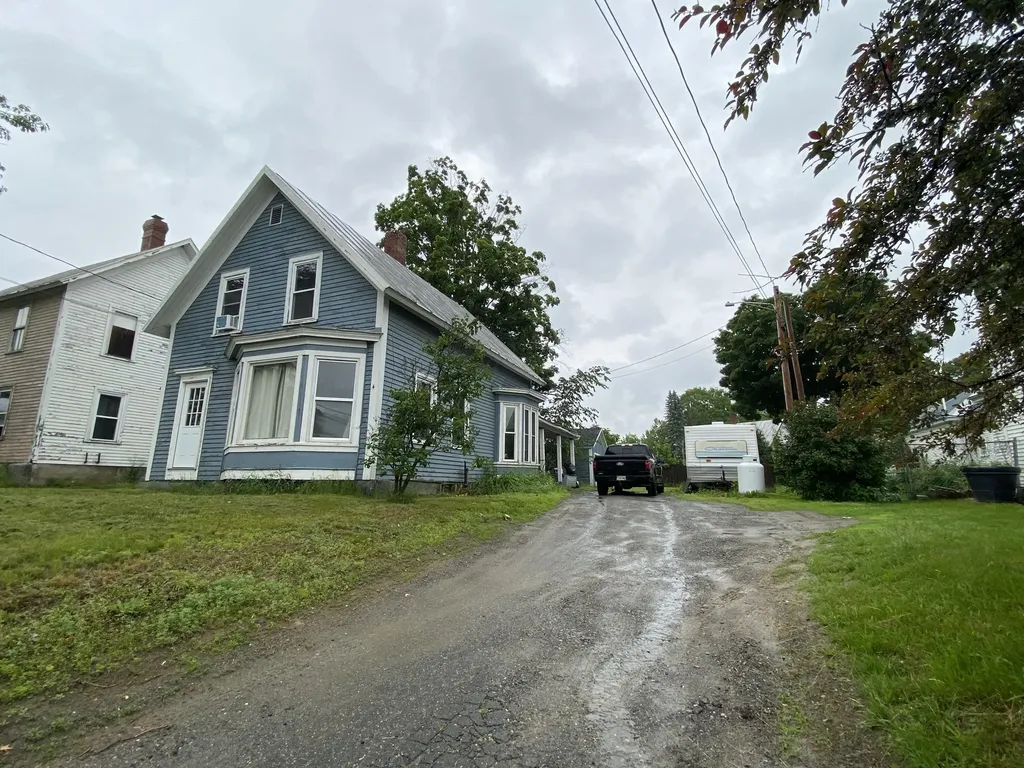 4 Main Street Norridgewock ME 04957