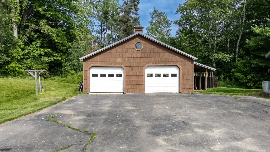 26 Chadbourne Road Harmony ME 04942