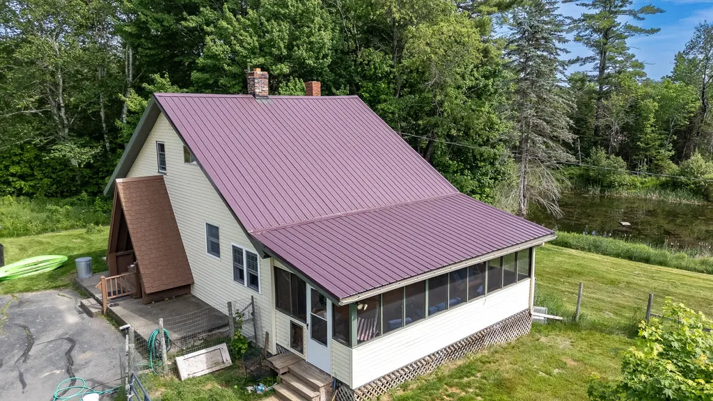 26 Chadbourne Road Harmony ME 04942