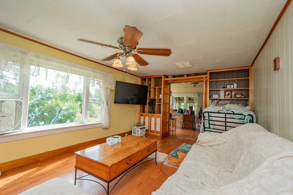 26 Chadbourne Road Harmony ME 04942