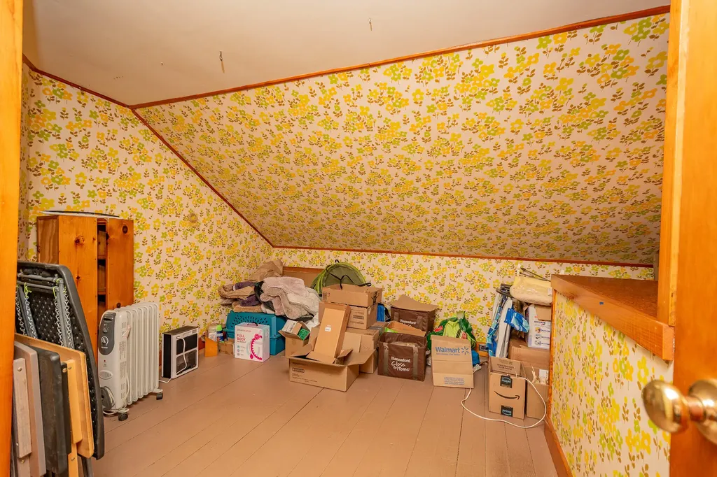 26 Chadbourne Road Harmony ME 04942