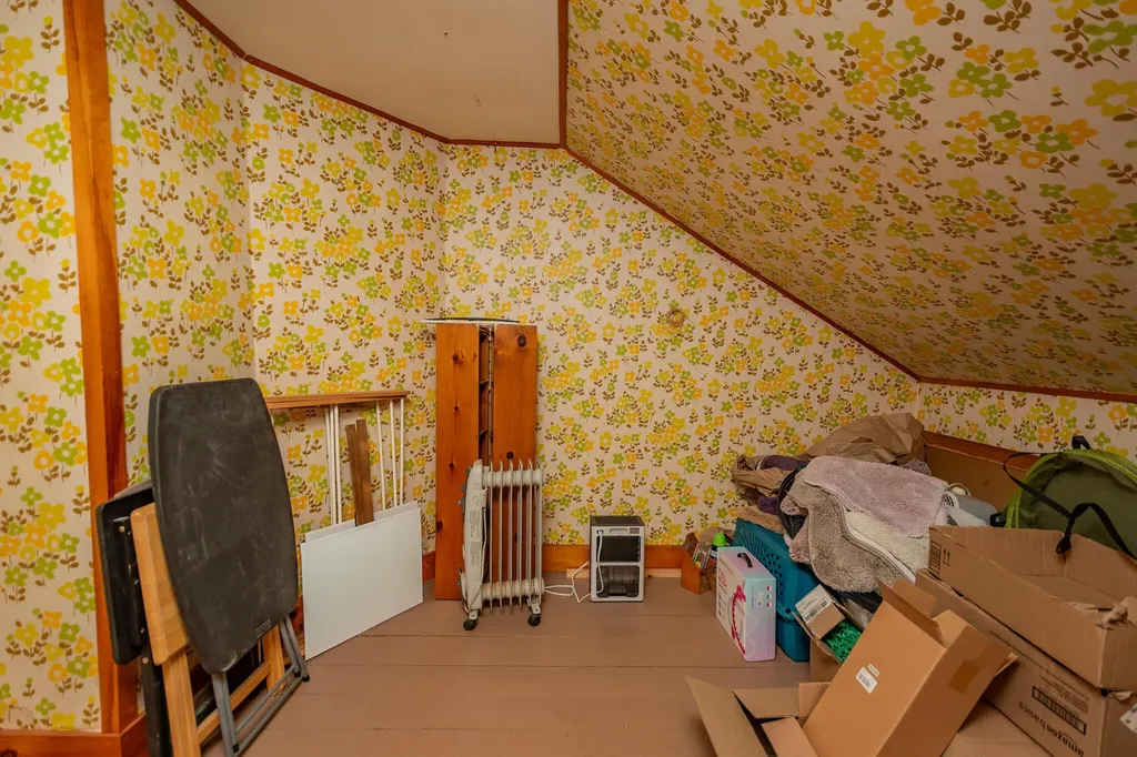 26 Chadbourne Road Harmony ME 04942