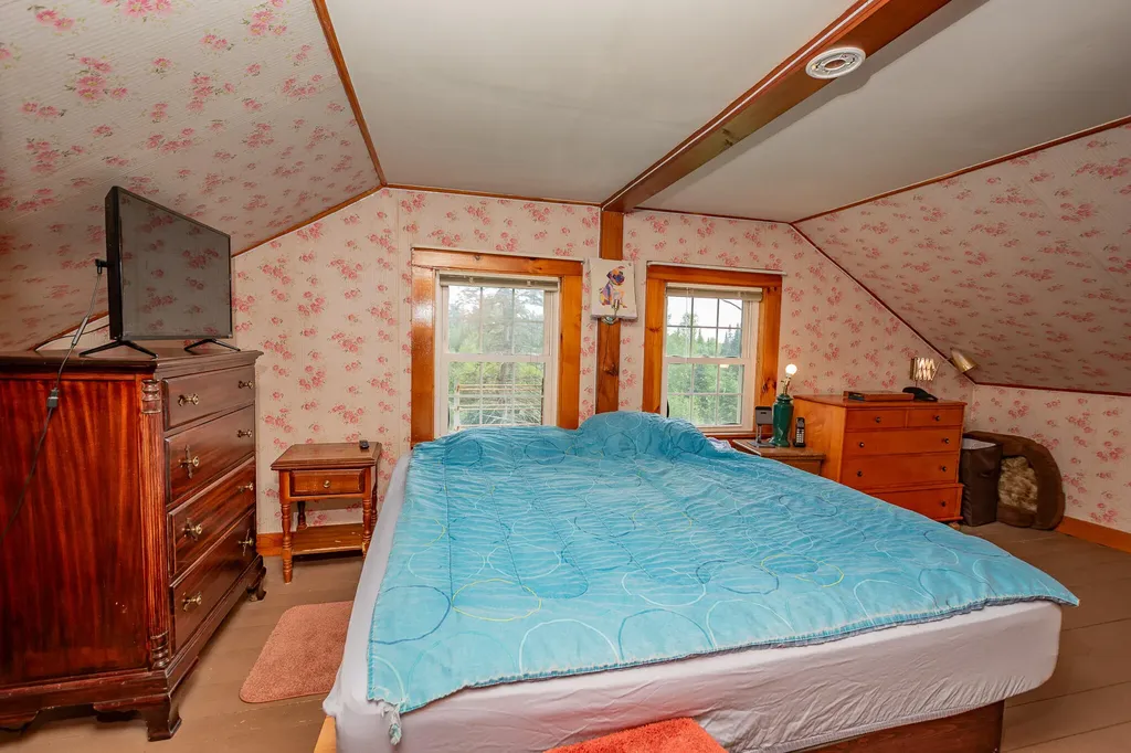 26 Chadbourne Road Harmony ME 04942